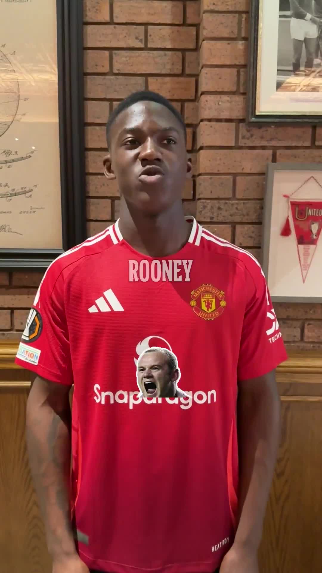 The Man Utd squad reveal their favourite club legends