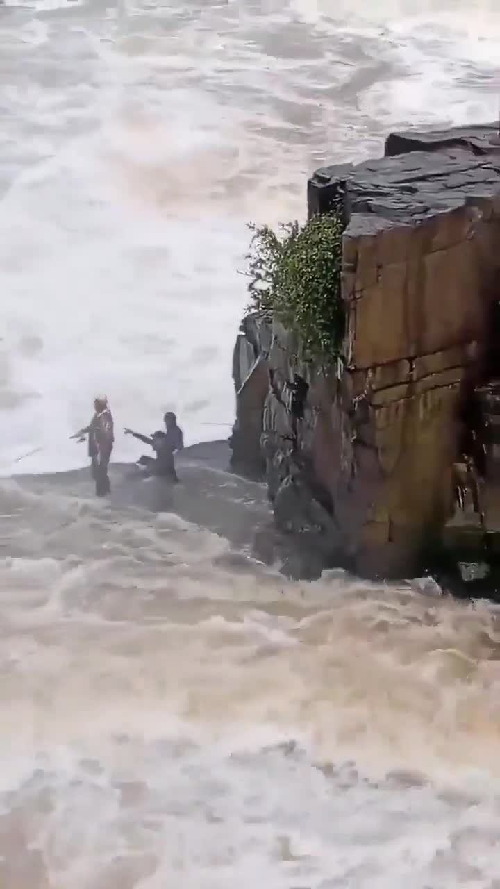 Kinda scary place to fish from