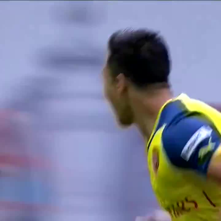 10 years ago today, Alexis Sánchez scored a great goal against Aston Villa in the FA Cup final