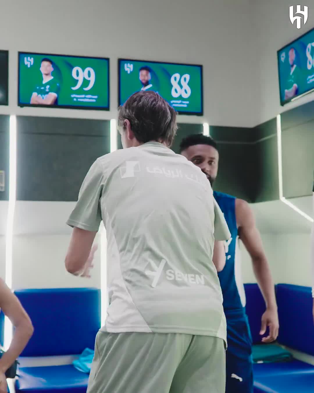 Simone Inzaghi meets his Al Hilal squad, about a week or so after the UEFA Champions League final loss against PSG.