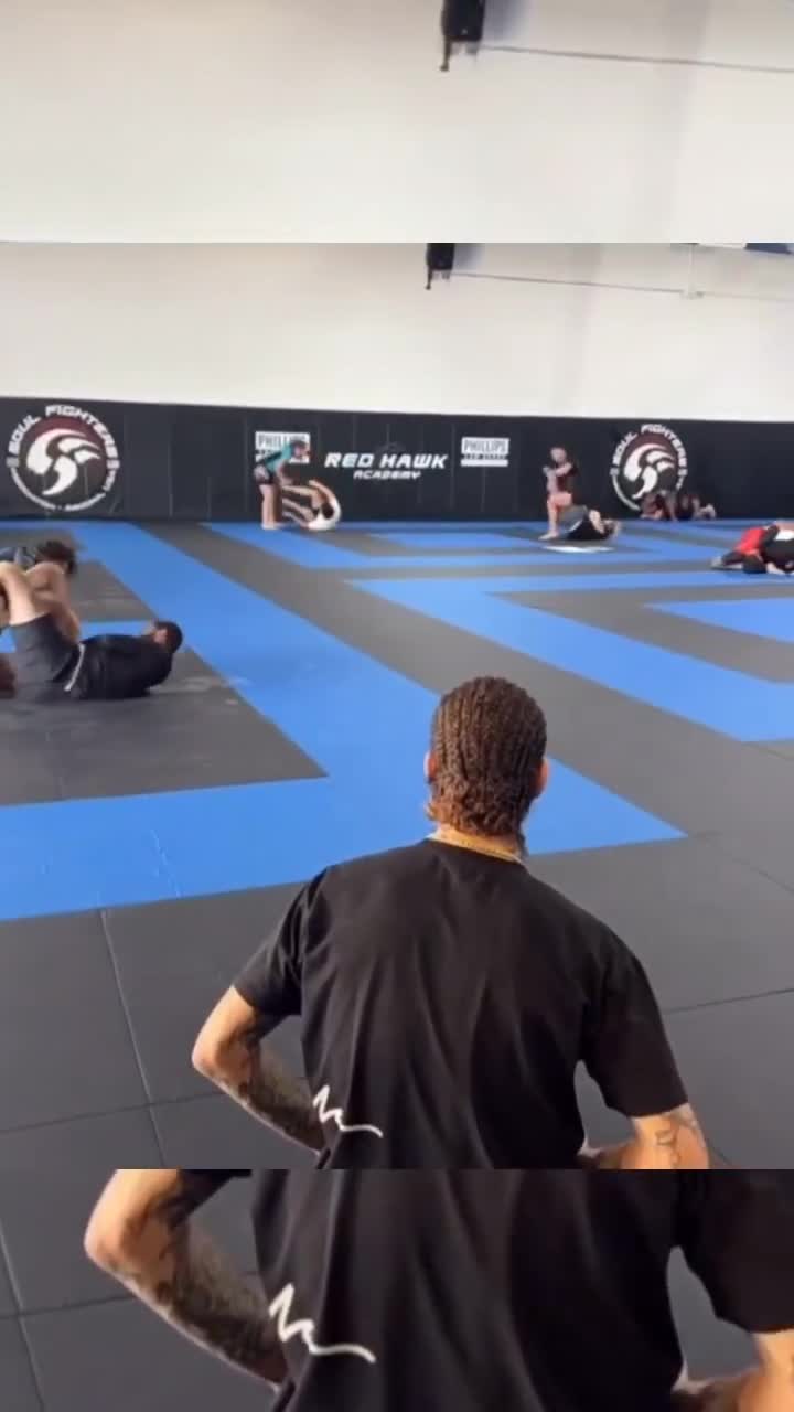 Sean O'Malley's already back in the gym ...