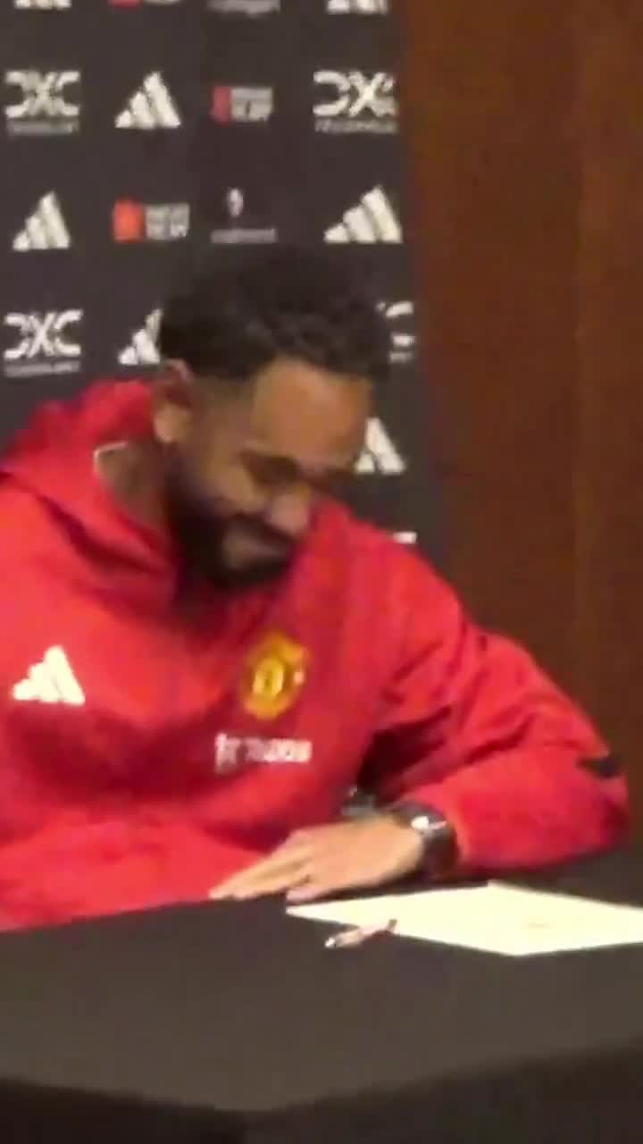 Matheus Cunha’s first day at United