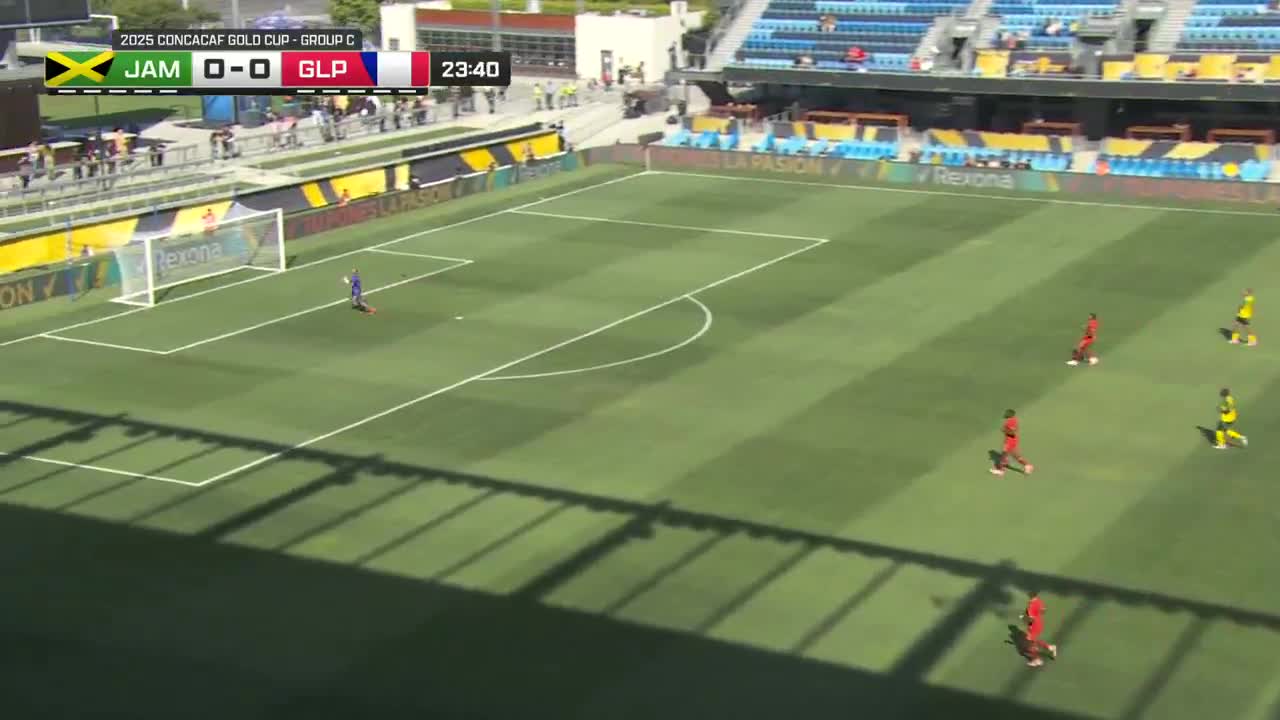 Leon Bailey nearly scores from midfield – hits the bar vs Guadeloupe