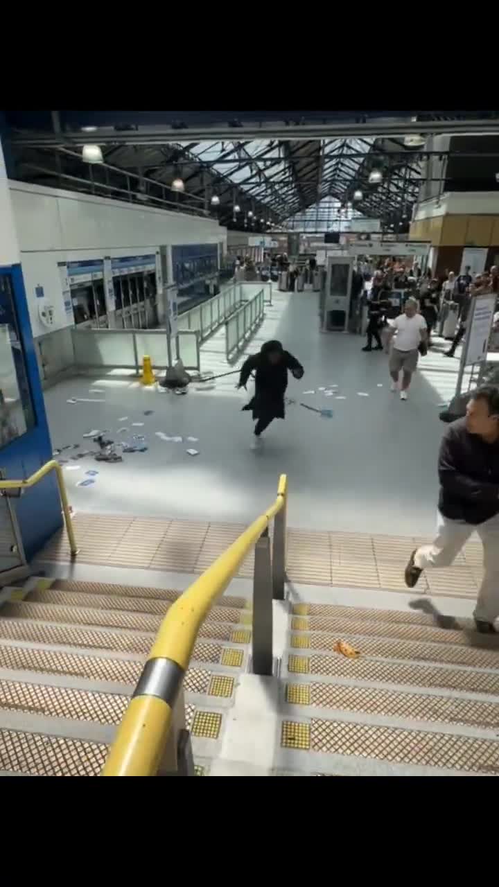 A guy tried to steal the guys watch at Earls Court station yesterday
