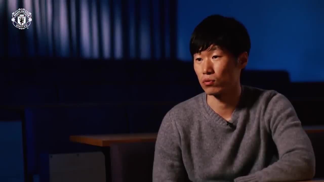 On this day in 2005, MU signed Ji-Sung Park