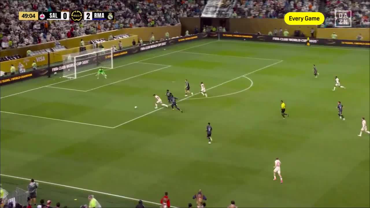 Courtois  save against Salzburg 50'
