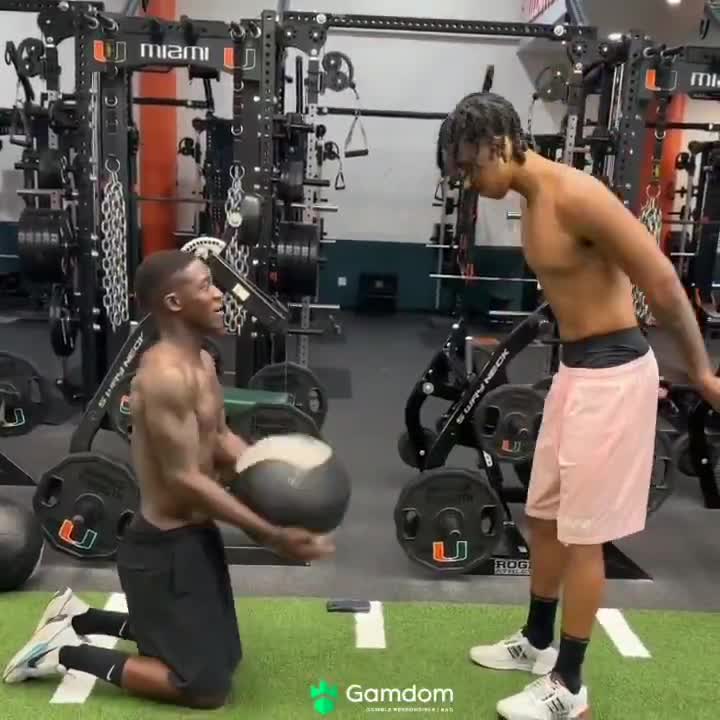 Yoro and Mainoo working hard together ahead of pre-season.
