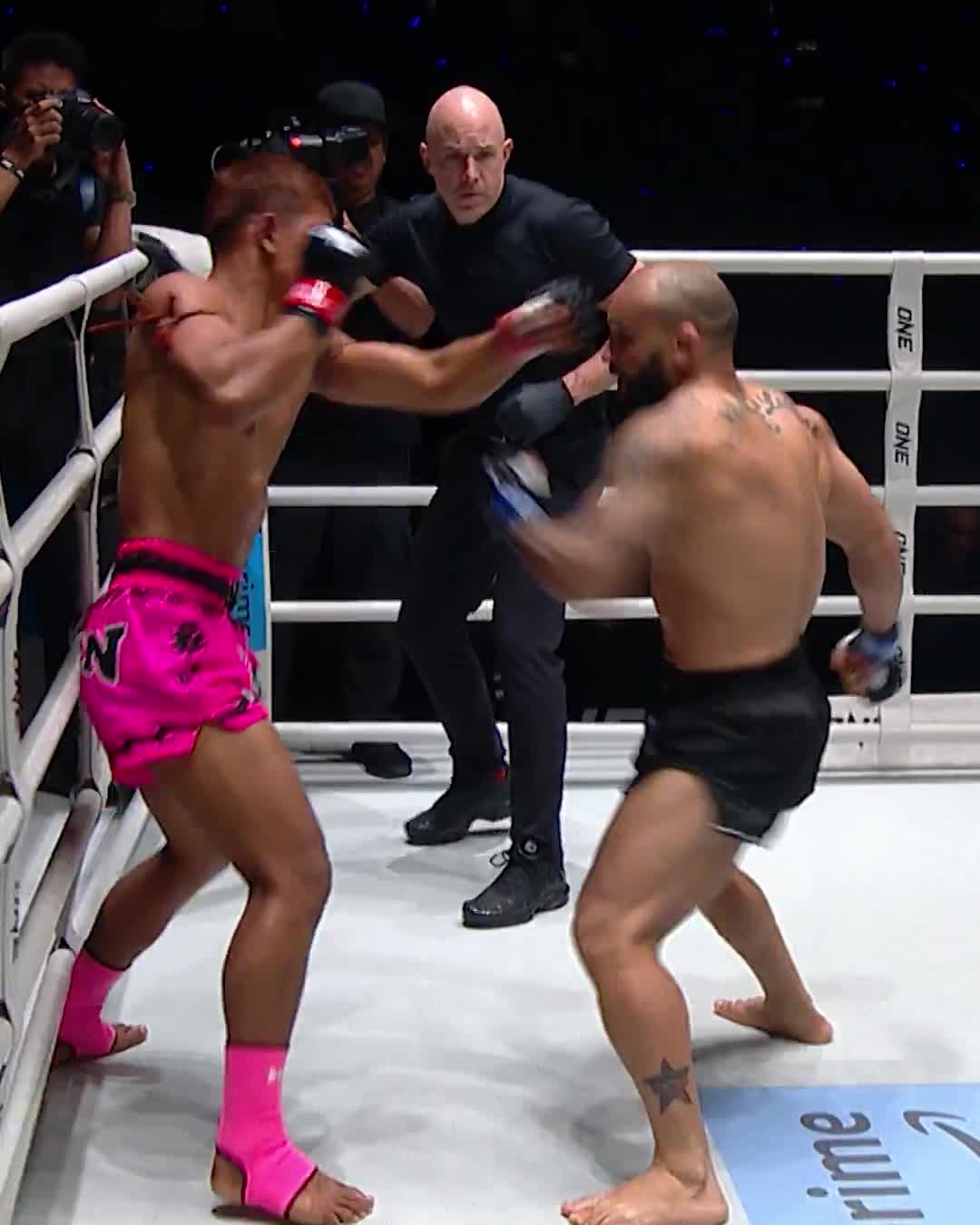 Highlights from Kulabdam vs John Lineker – ONE Fight Night 27 at Lumpinee