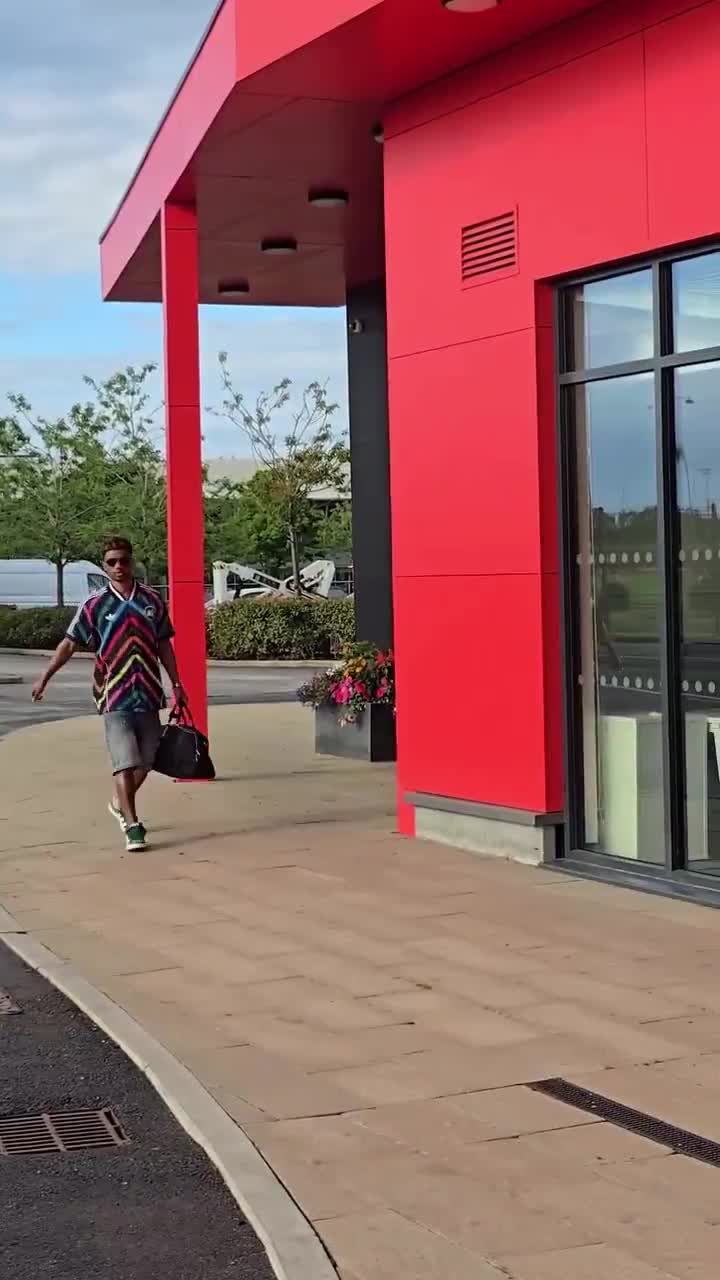 Players arrive at Carrington
