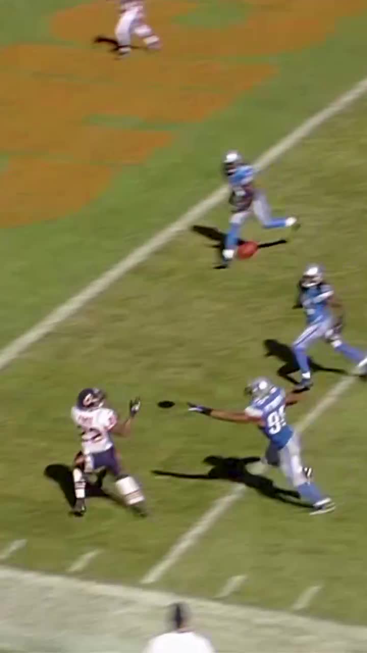 Matt Forte could play WR with the best of them