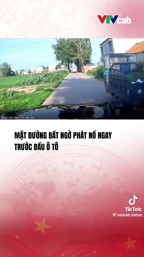 mặt đường nổ