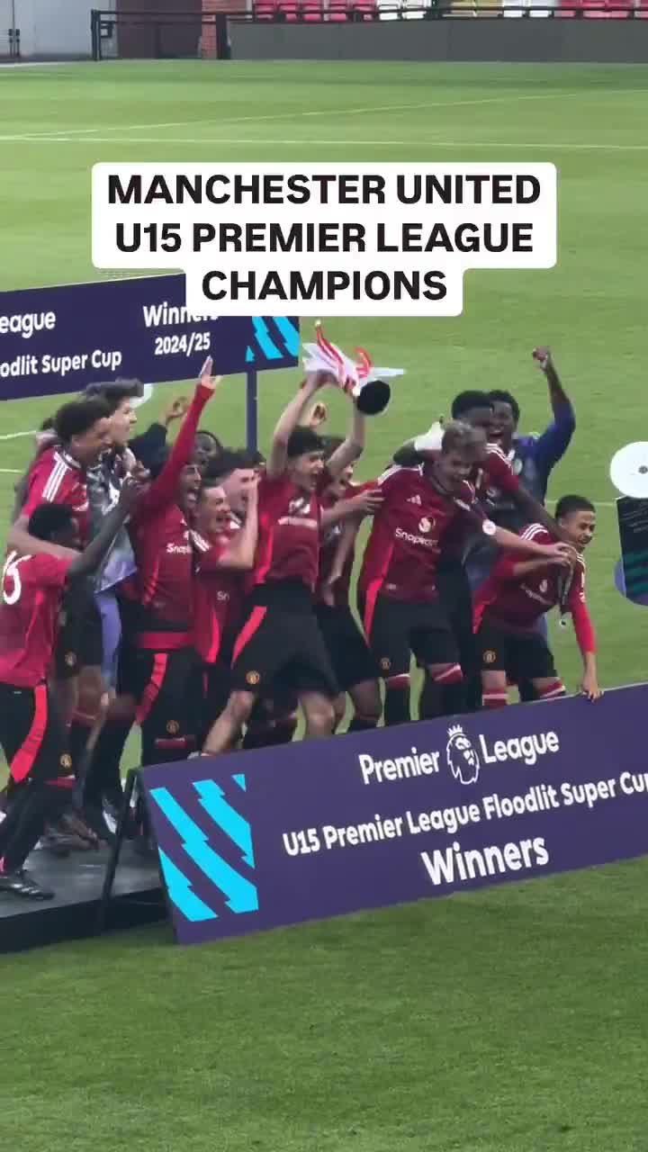 Manchester United U15 won the Premier League title.