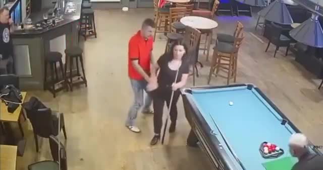 Drunk guy grabs wife's ass in front of husband and gets what he deserves