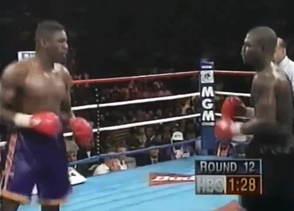 James Toney defeated Charles Williams