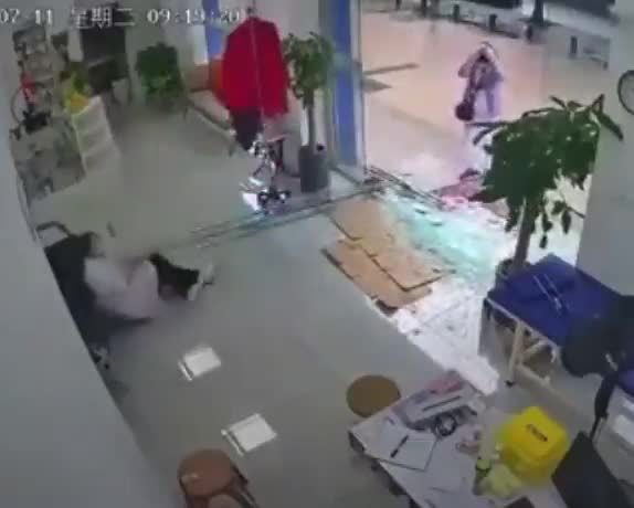 Whoever installed that is stupid