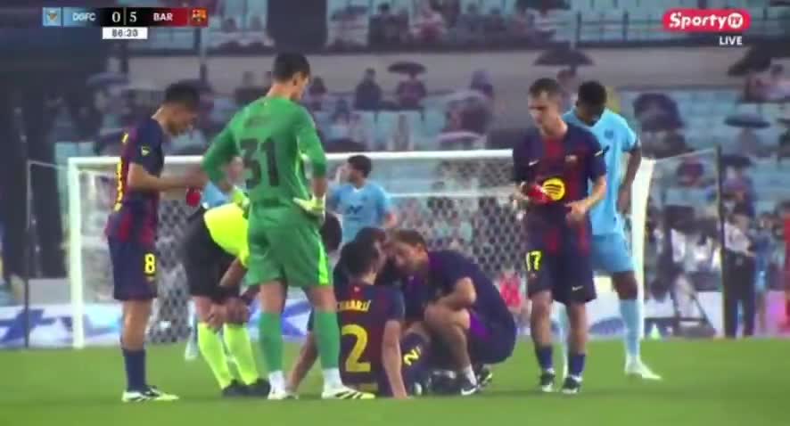 Hansi flick reaction to Cubarsi injury
