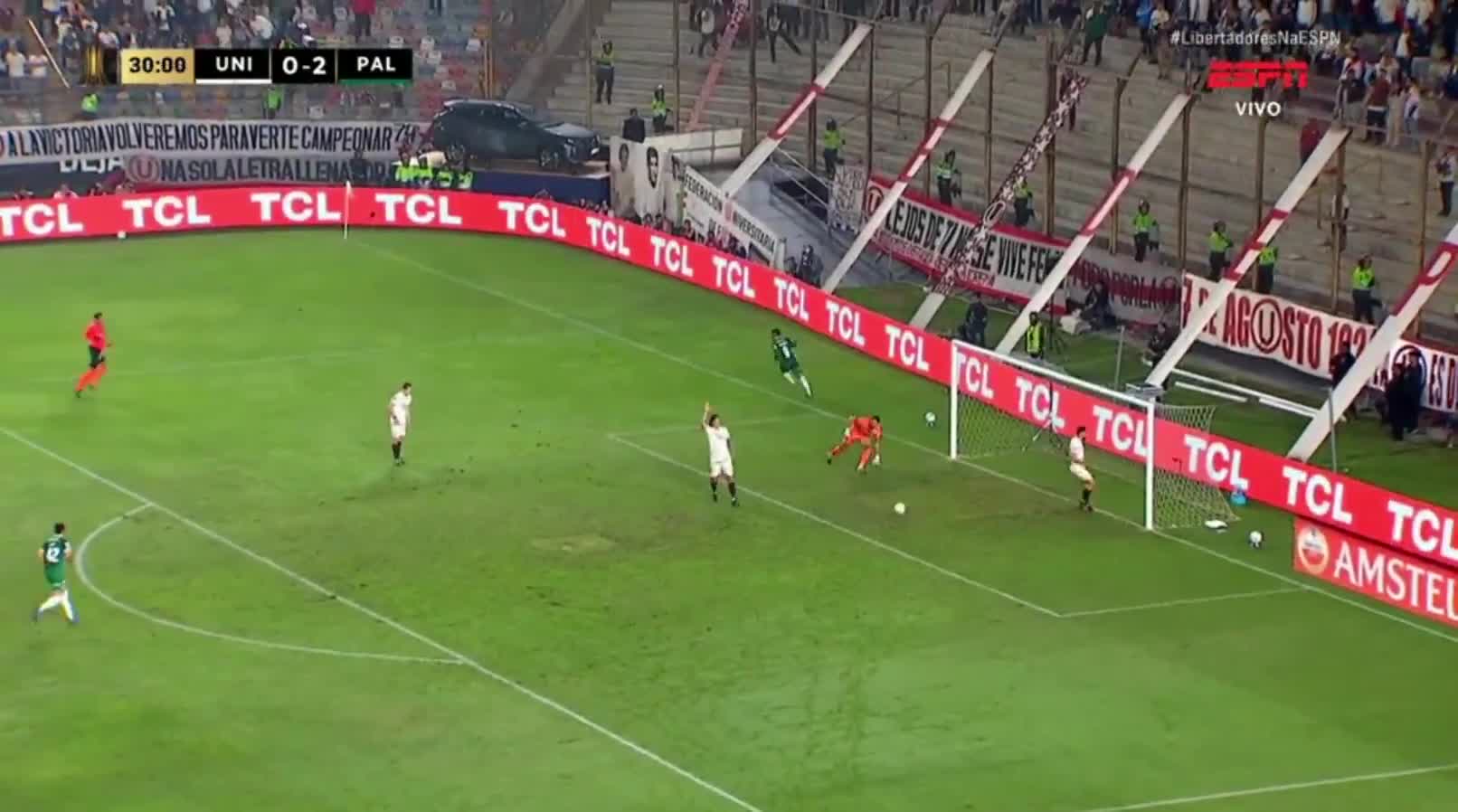 Universitario 0 - [3] Palmeiras - Vitor Roque 30'