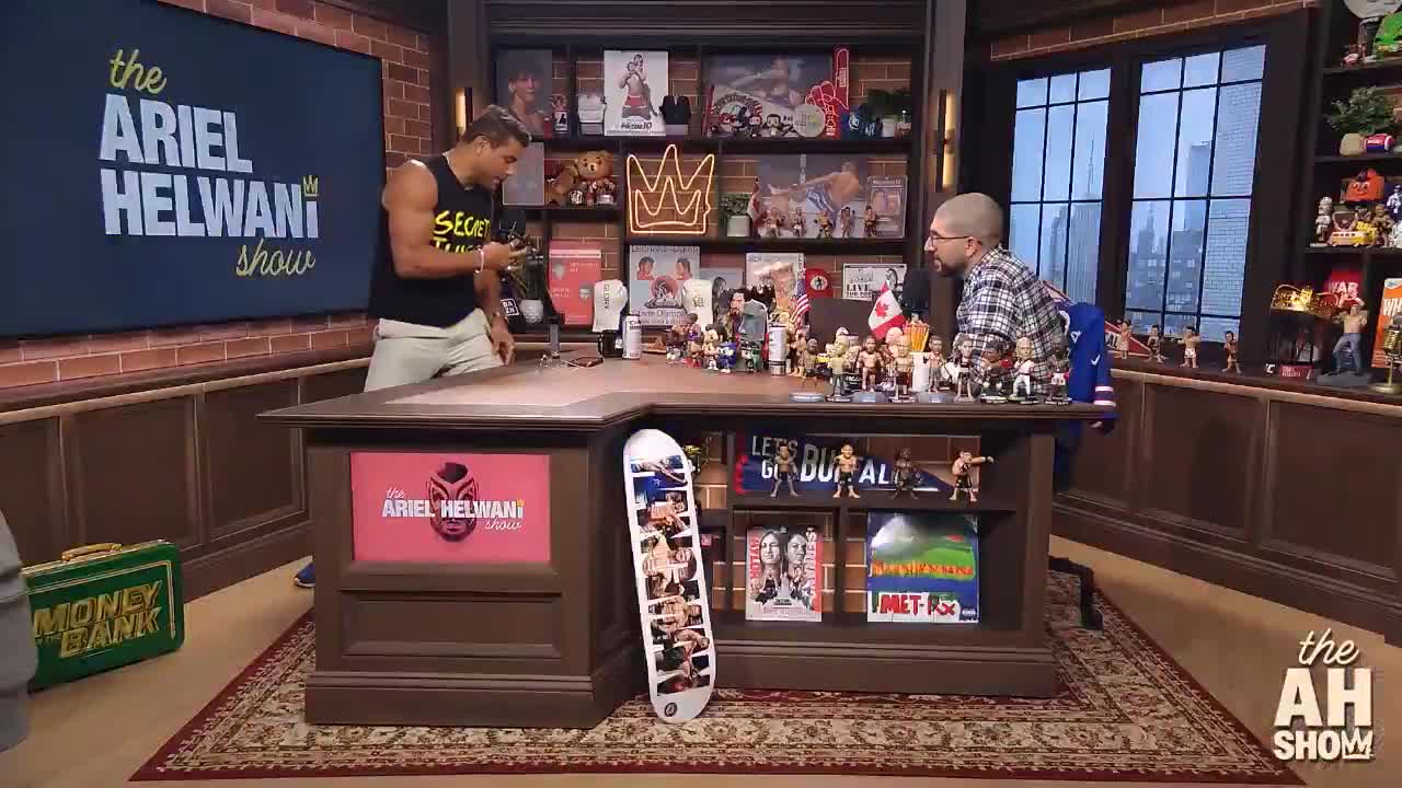 Paulo Costa explains how he will defend takedowns from Khamzat Chimaev.