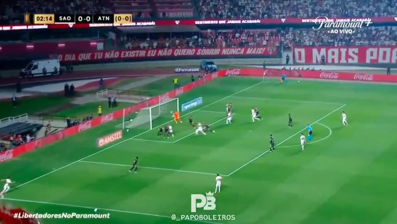 Sao Paulo [1] - 0 Atletico Nacional