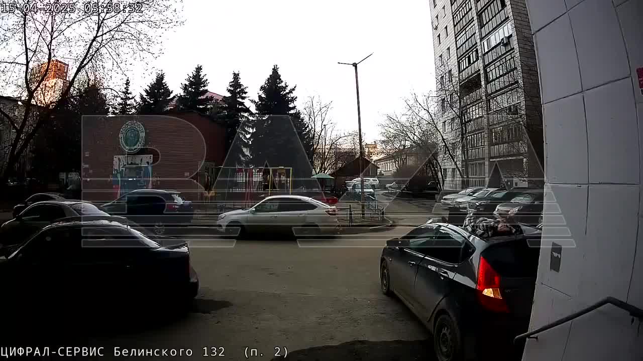 Woman survives sixth-floor balcony fall in Russia