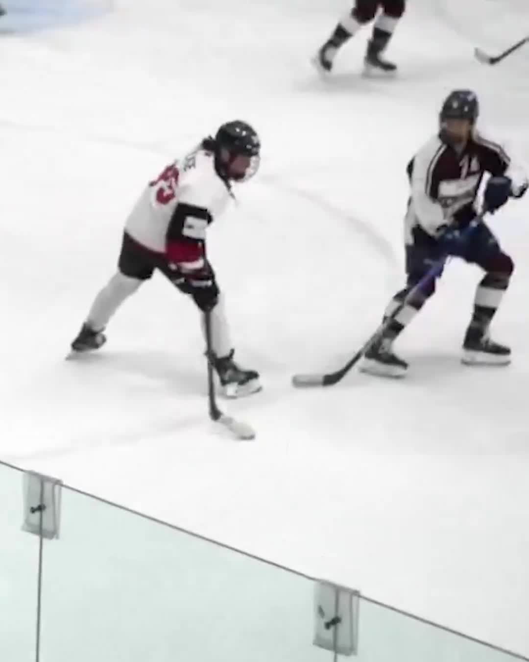Taylor Heise snipes a beauty at Da Beauty League