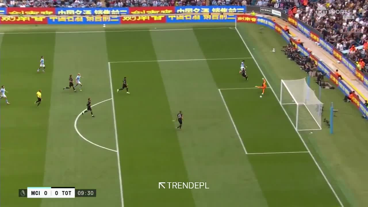 Marmoush chance against Tottenham