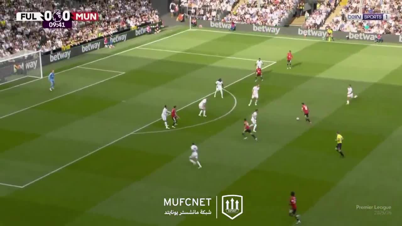 Bruno Fernandes chance against  Fulham 10'
