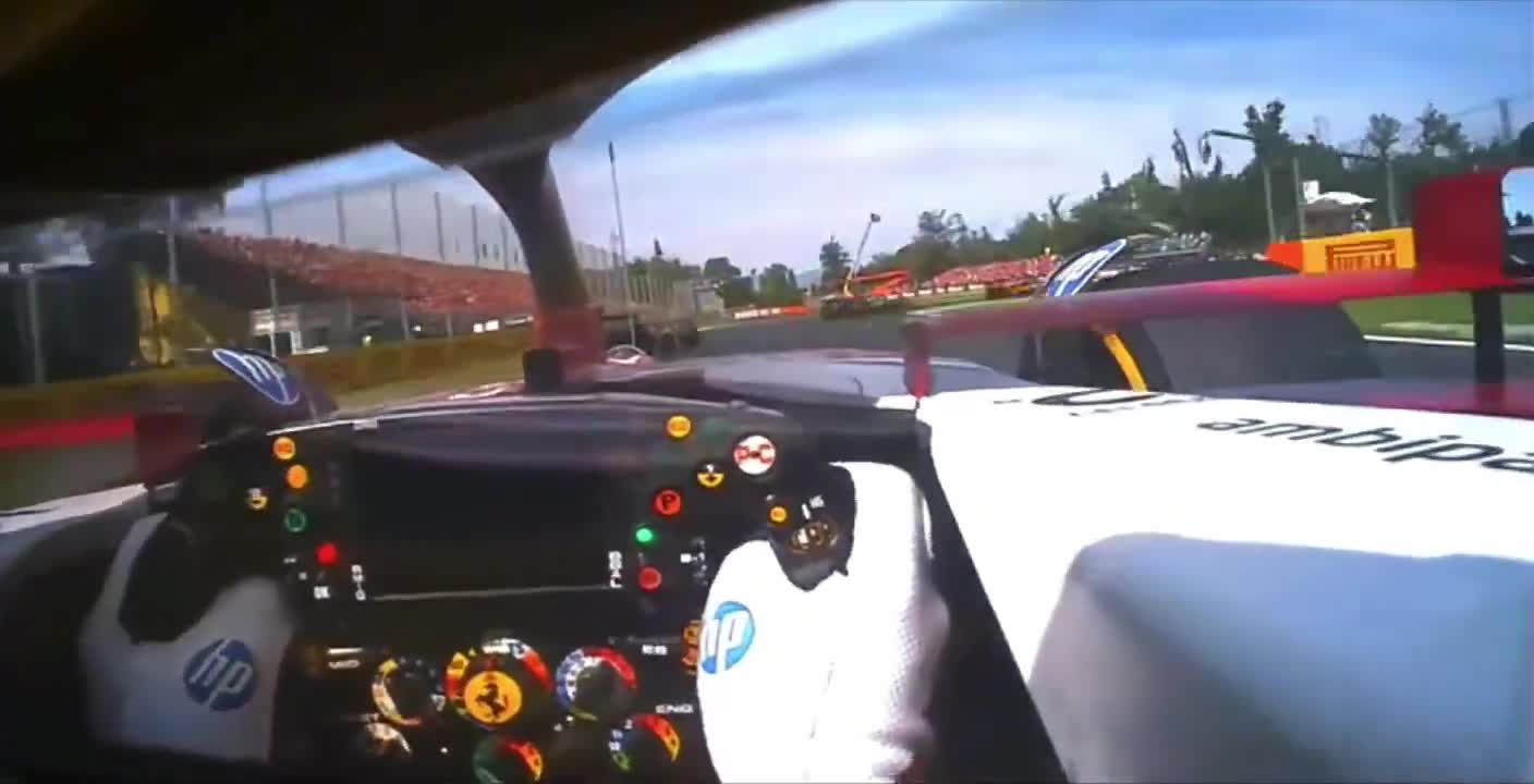 Lewis Hamilton's overtakes on ALO and BOR for P6.