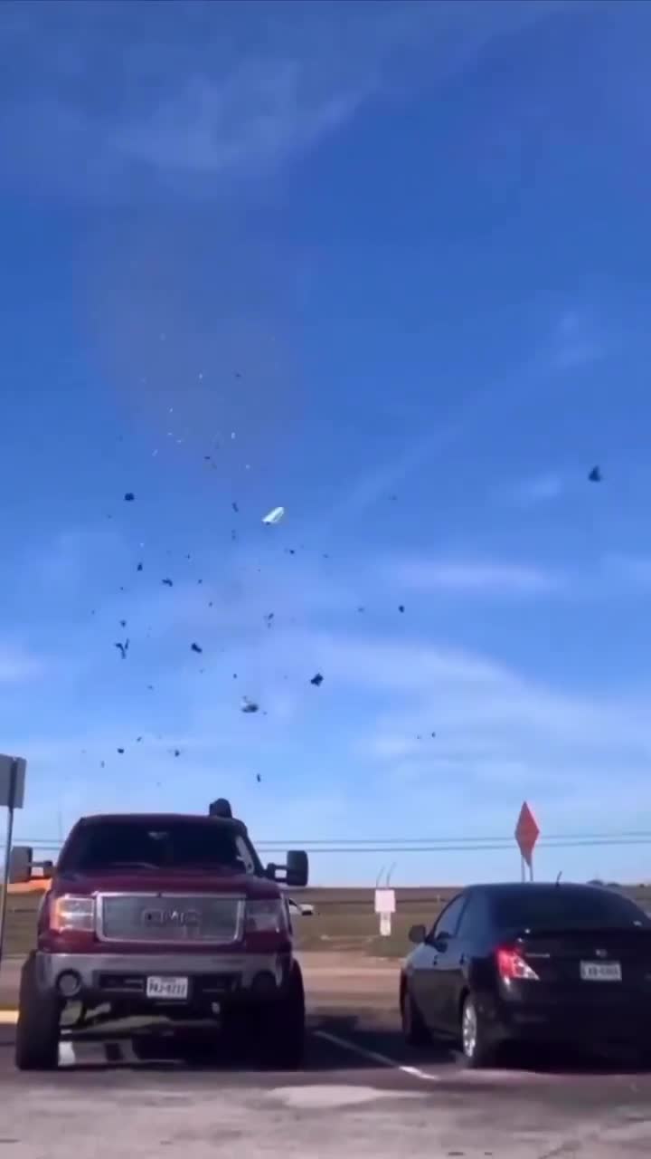 He had the whole sky & still hit him...