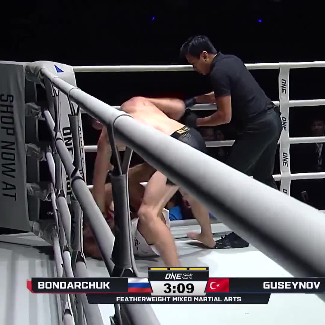 BRUTAL elbow Ivan Bondarchuk batters Ka...