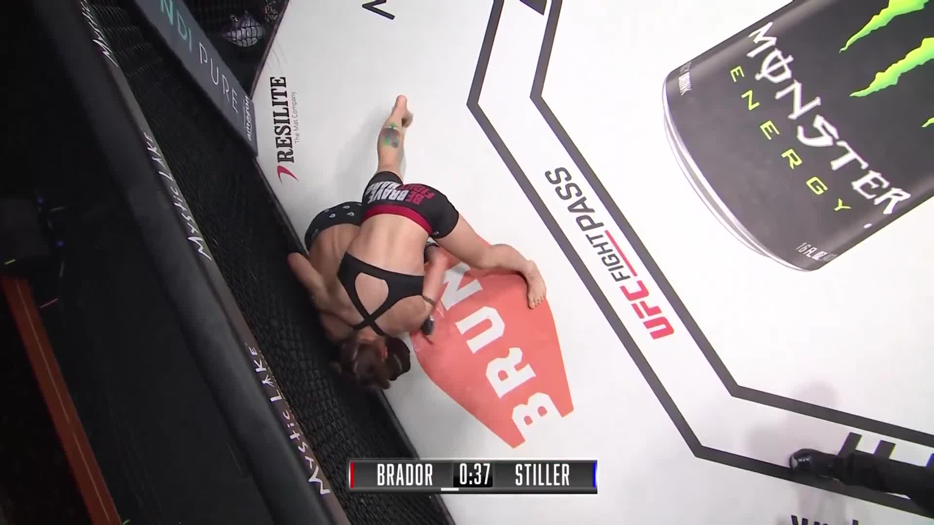 [SPOILER] Mackenzie Stiller vs Cristina Brador - LFA 217