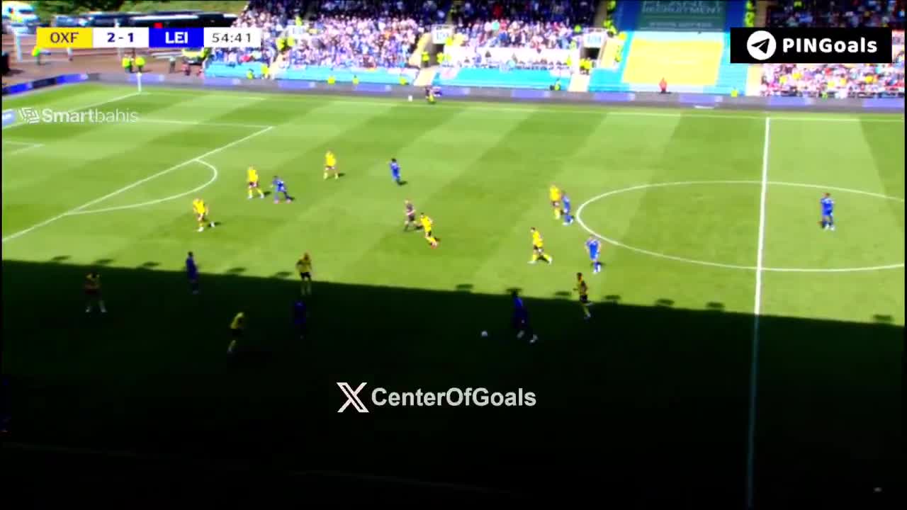 Oxford United 2 - [2] Leicester City -