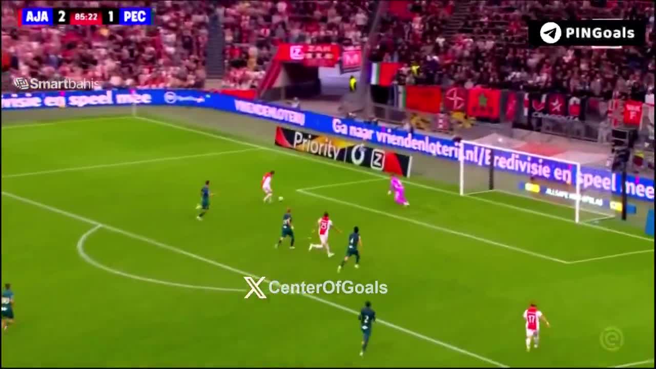Ajax 3-1 PEC Zwolle