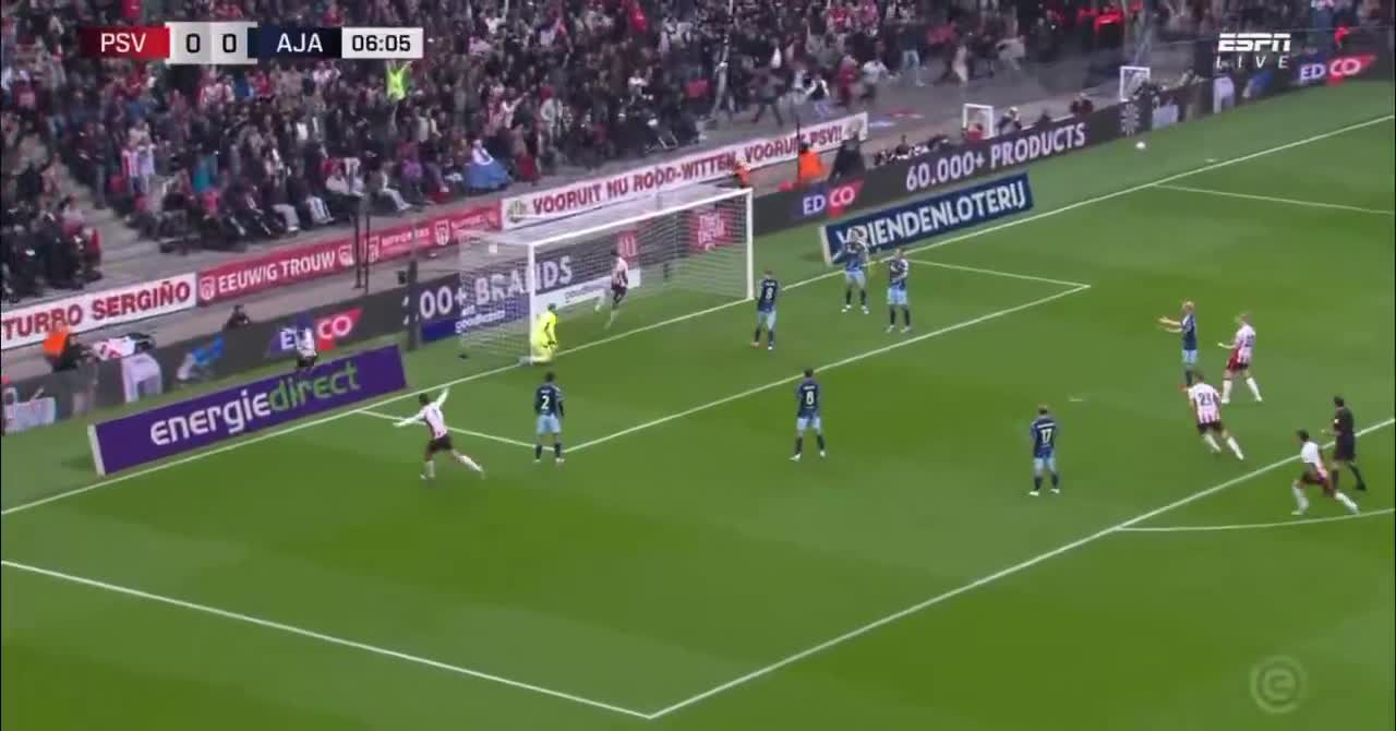 PSV 1 - 0 Ajax - Ismael Saibari 7'