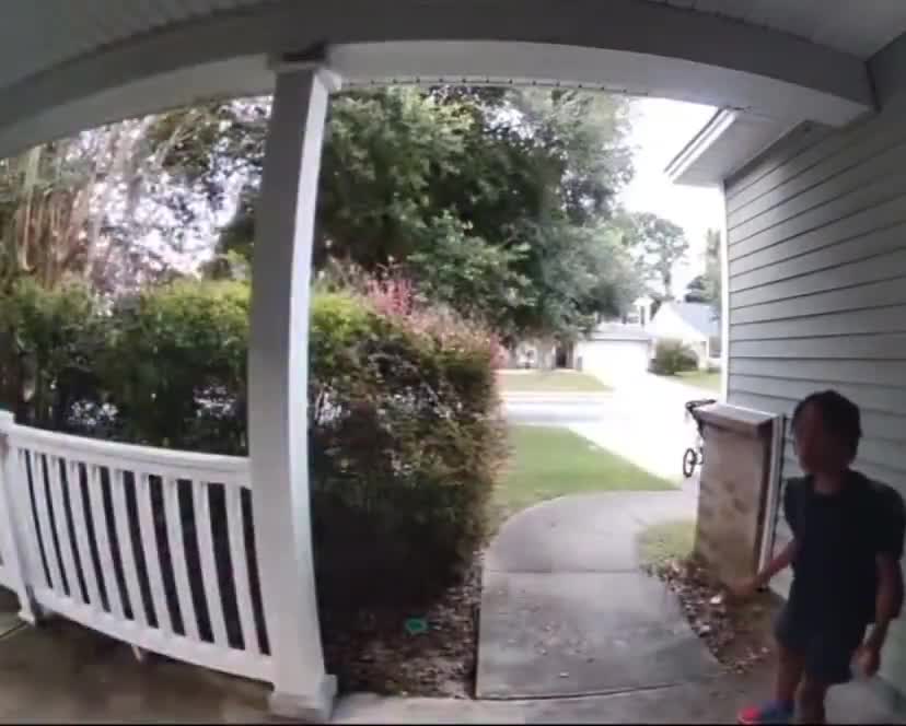 The kid has more brains than her