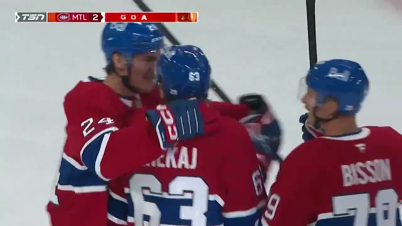 Florian Xhekaj gets a goal with his brother watching from the bench and their mom watching from the stands