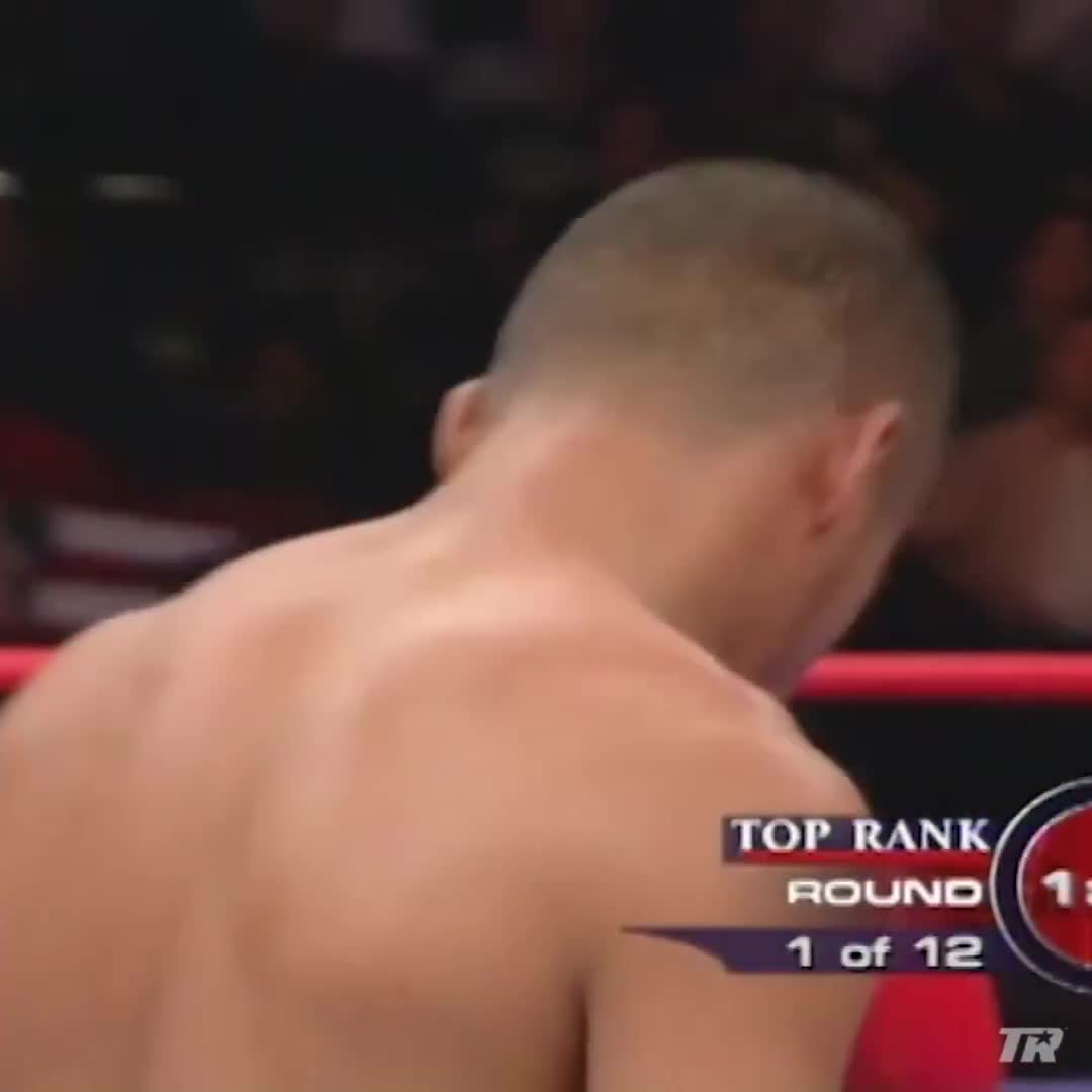 OnThisDay in 2005, Miguel Cotto wore down Ricardo Torres in a dramatic  bout for the Junior Welterweight gold