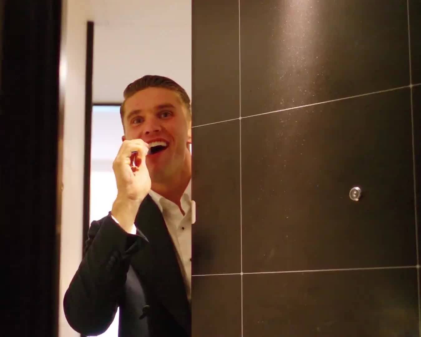 Viktor Gyokeres let our cameras follow him for the day as he headed to the 2025 Ballon d'Or ceremony