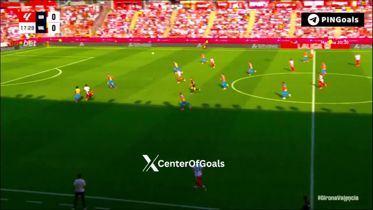 Girona 1 - 0 Valencia - Vladyslav Vanat 18'