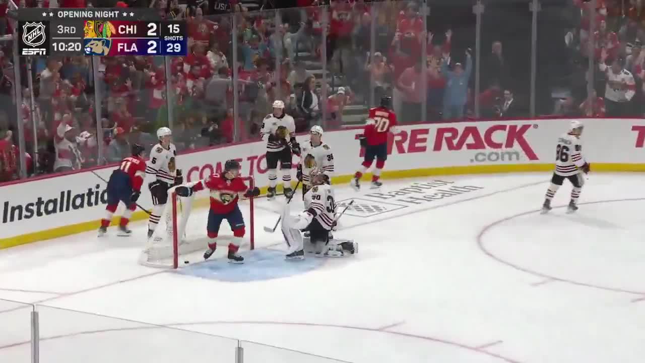 Jesper Boqvist hits it out of the air and the Panthers take a 3-2 lead!