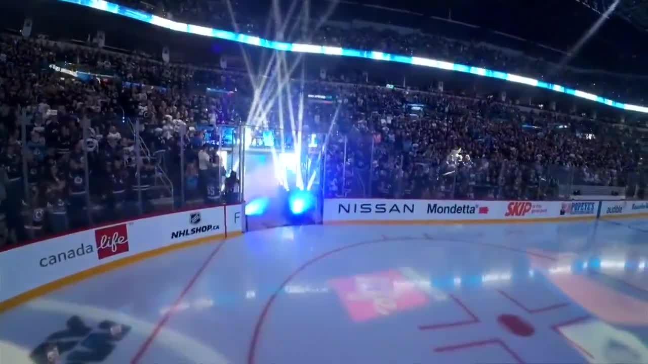 Jonathan Toews is introduced as a member of his hometown Winnipeg Jets and the fans are loving it