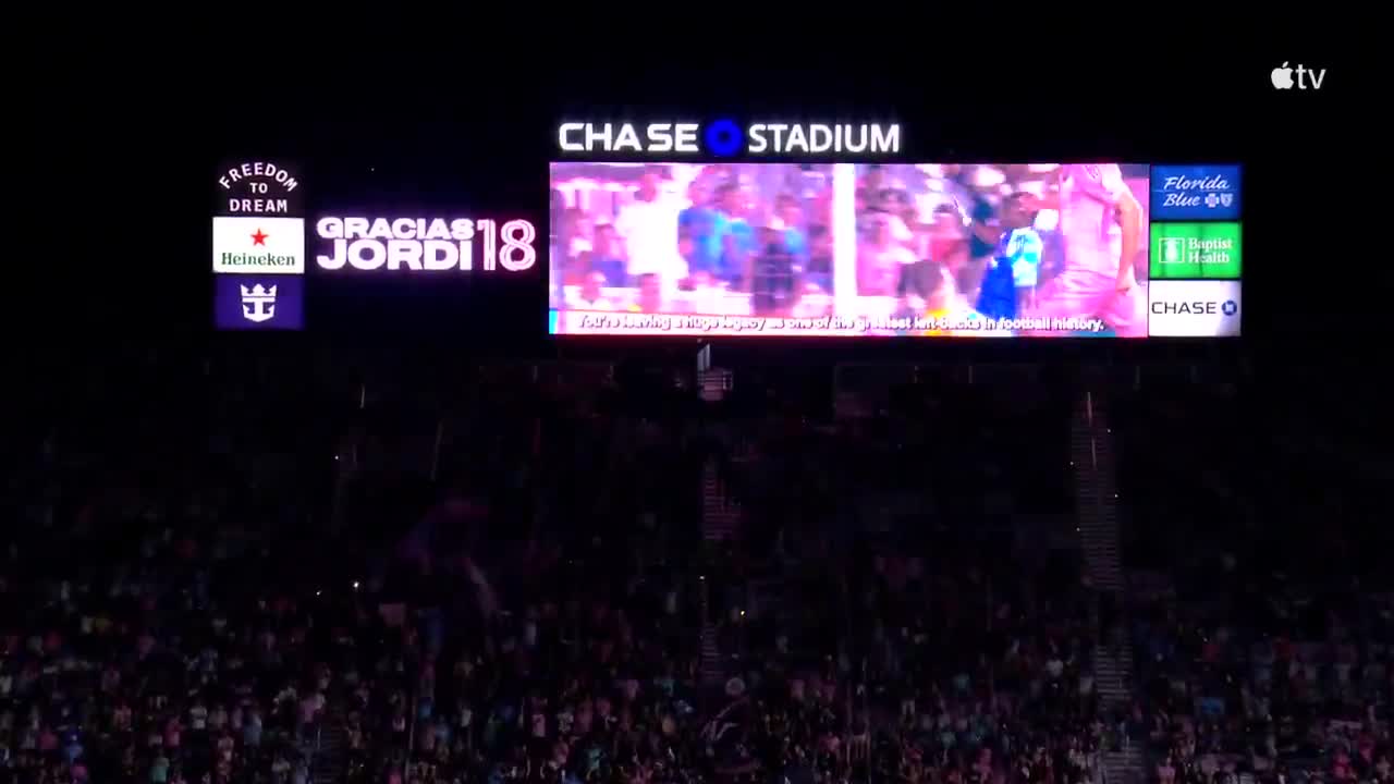 Leo Messi, Andrés Iniesta, Sergio Busquets, Luis Suárez, and David Beckham pay tribute to Jordi Alba for a tremendous career.