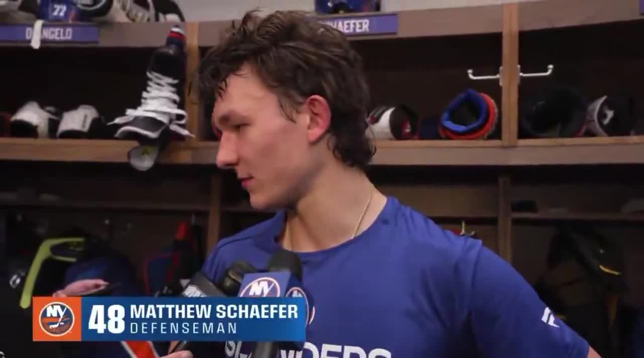 Matthew Schaefer on his first NHL goal and the fans reaction