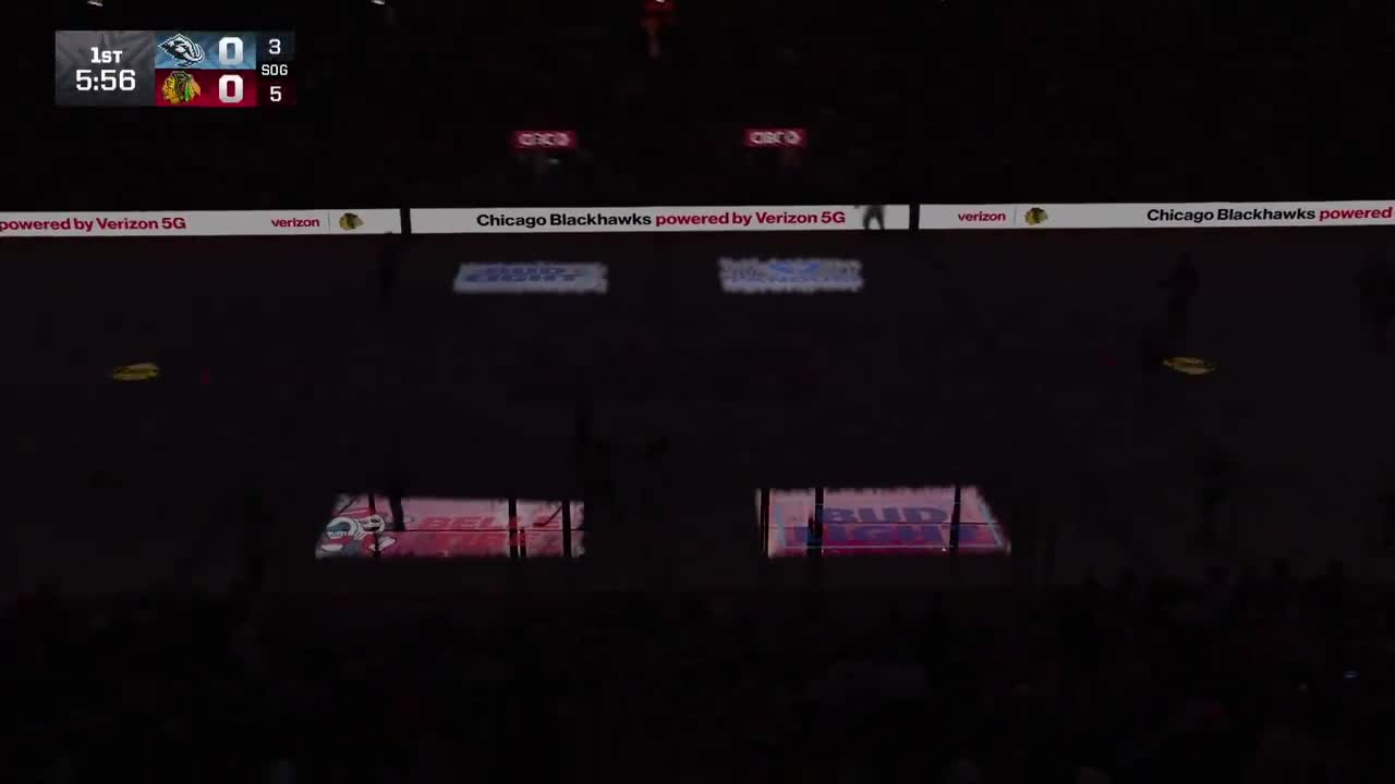 The lights went out in the middle of play in Chicago