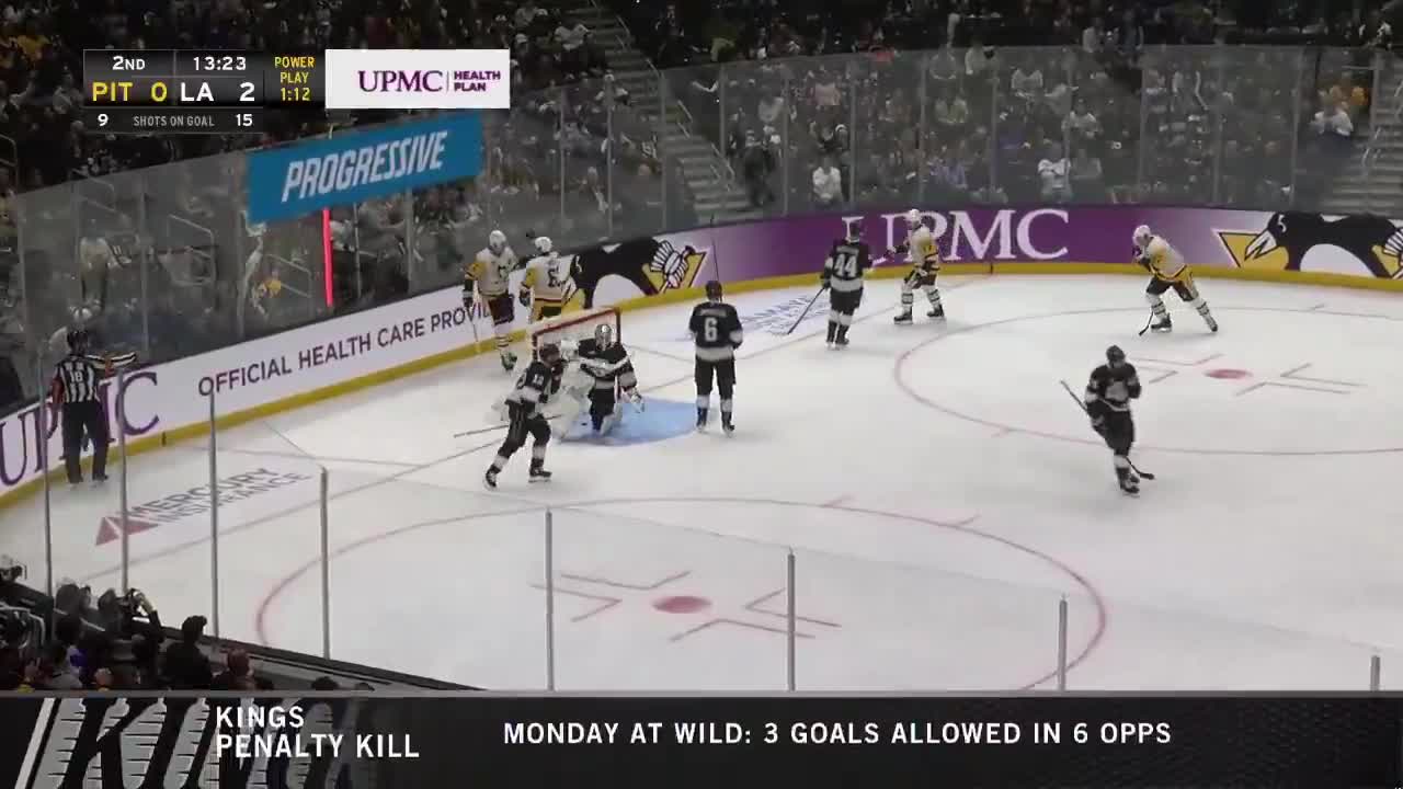 The Pens score two quick goals to tie the game