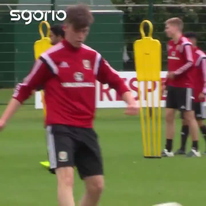 When Mikel Arteta did a coaching session with the Wales youth team.