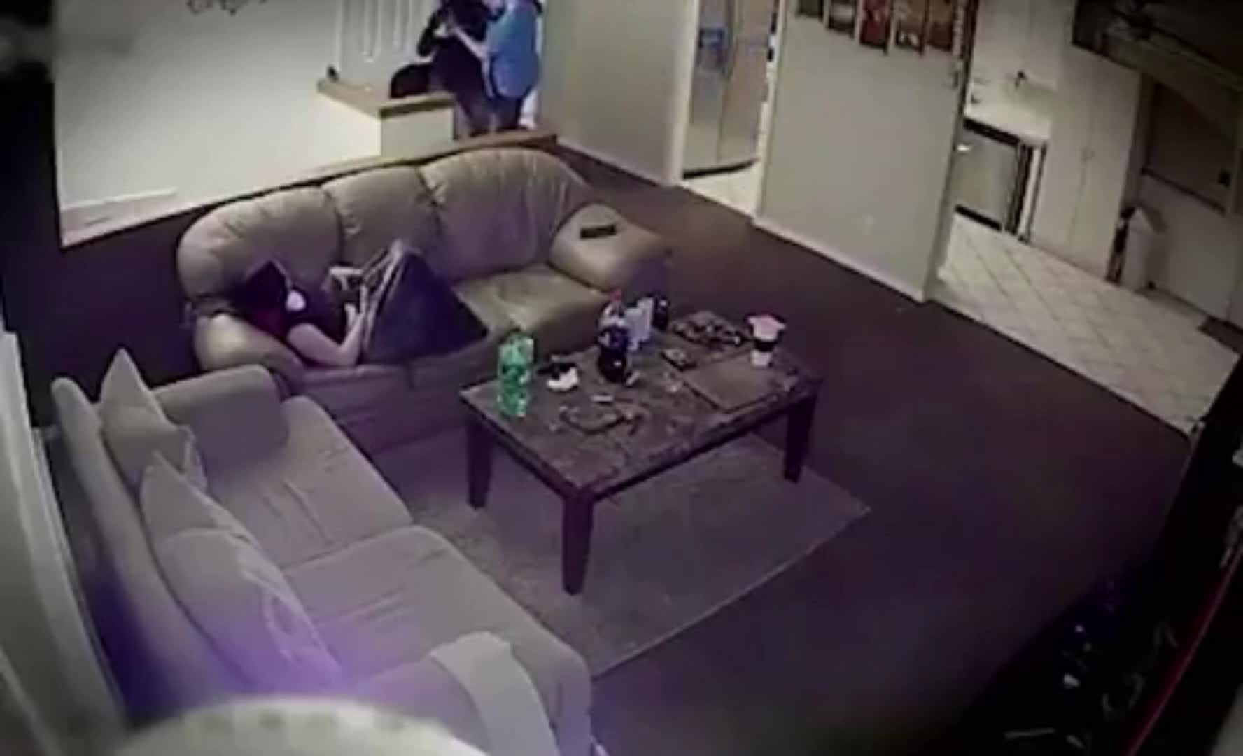 Why she just sitting there!