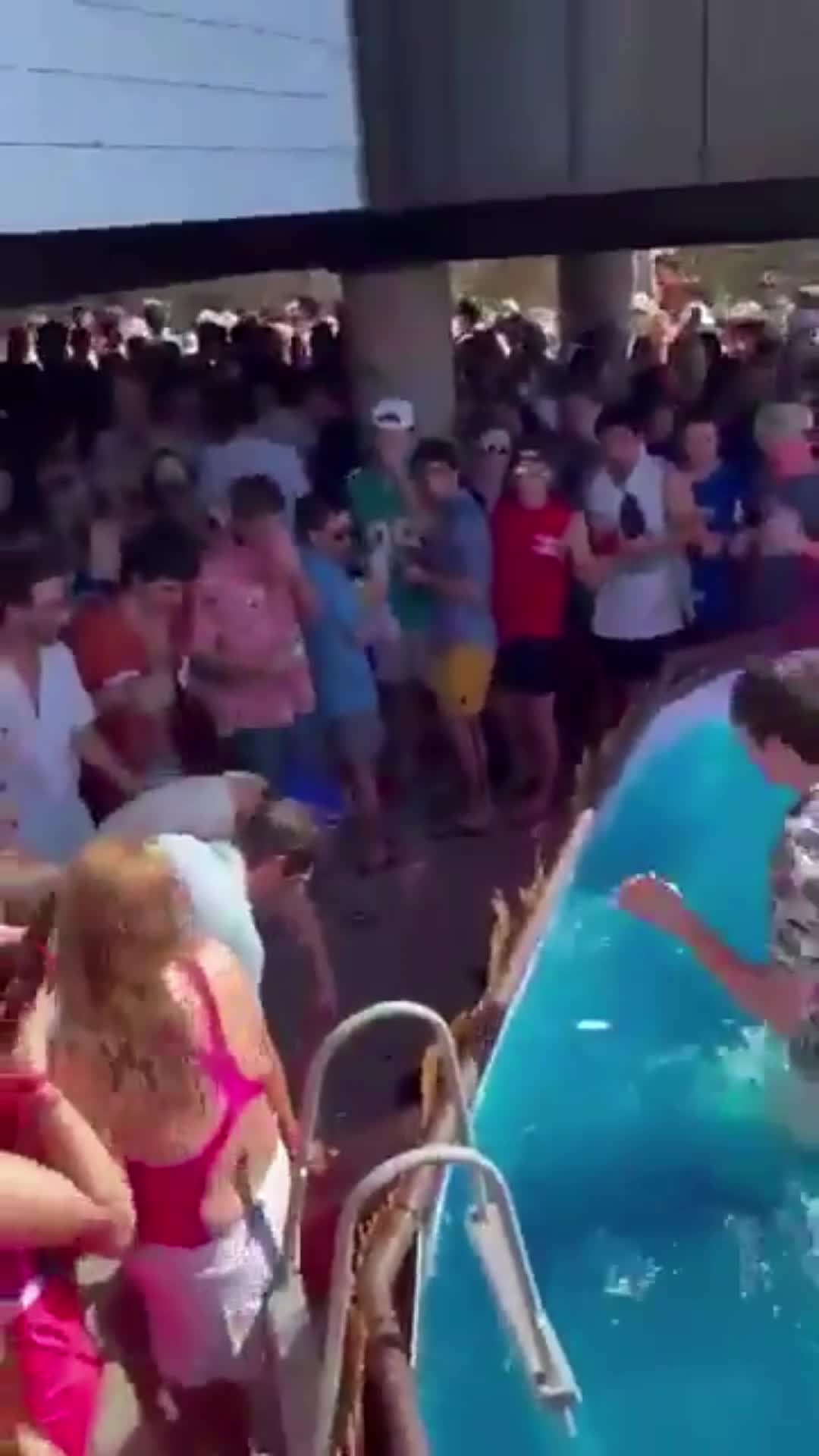 He aint getting back up after that (2)