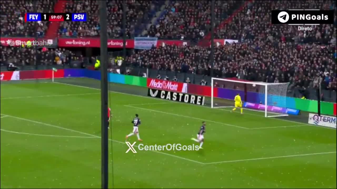 Feyenoord 1 - [3] PSV - Ismael Saibari (hat-trick!) 60'