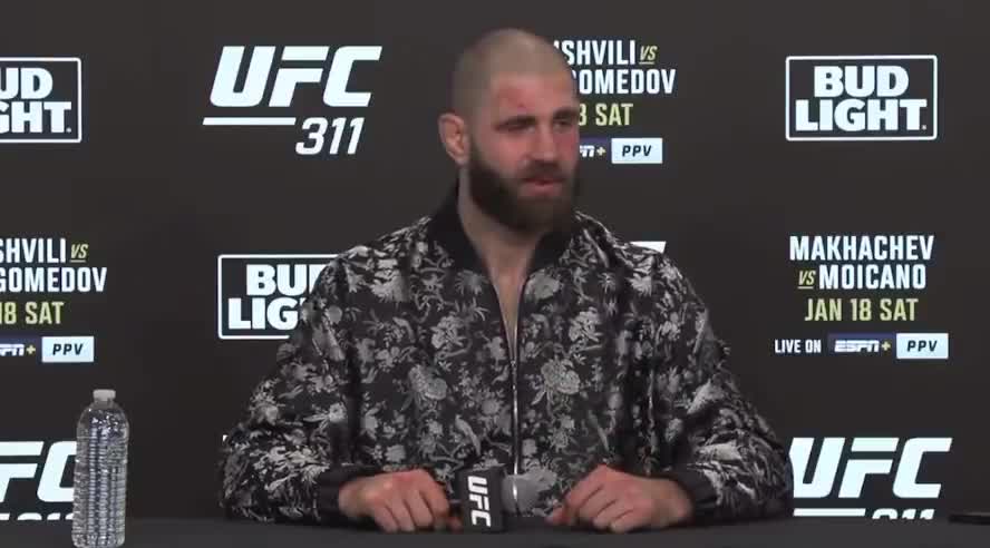 That moment when Jiri Prochazka was asked about eye pokes from Jamahal Hill at the UFC311 post-fight press conference